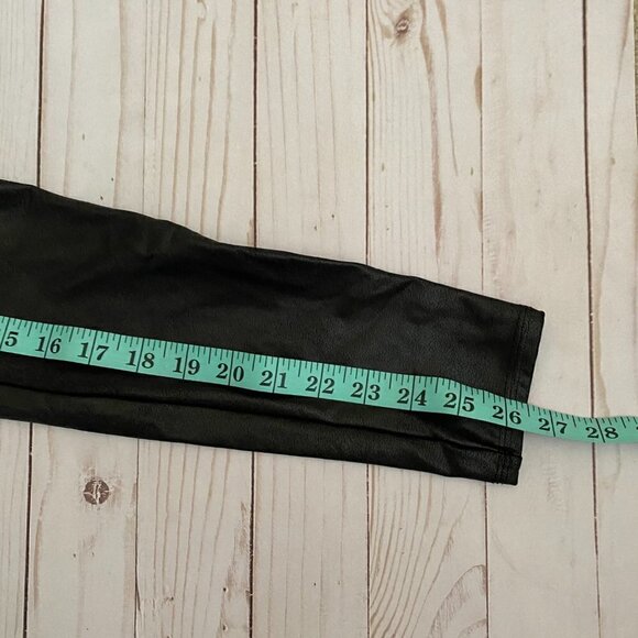 Spanx Faux Leather Leggings Size Large - Picture 10 of 12